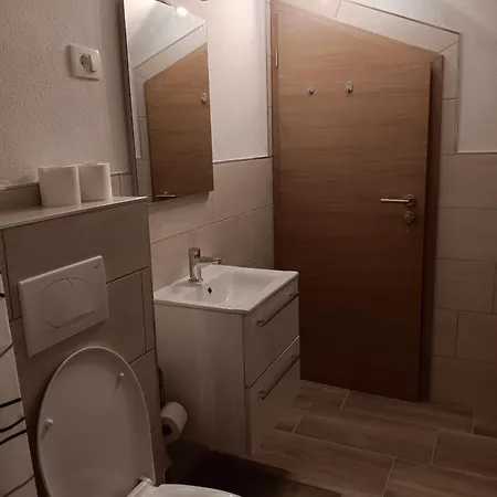 Turisticna Kmetija Pr Marm Trebce