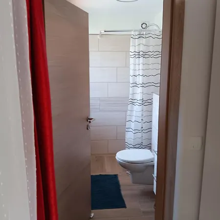 Turisticna Kmetija Pr Bed & Breakfast Trebce