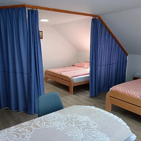 Turisticna Kmetija Pr Marm