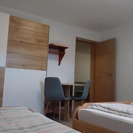 Turisticna Kmetija Pr Marm Nocleg ze śniadaniem 3*