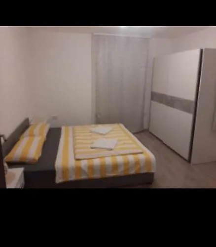 Turisticna Kmetija Pr Couette-café