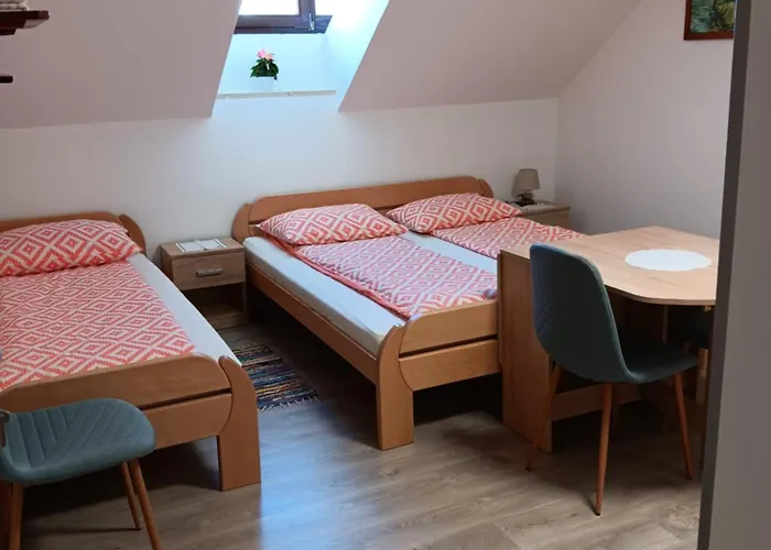 Turisticna Kmetija Pr 3*