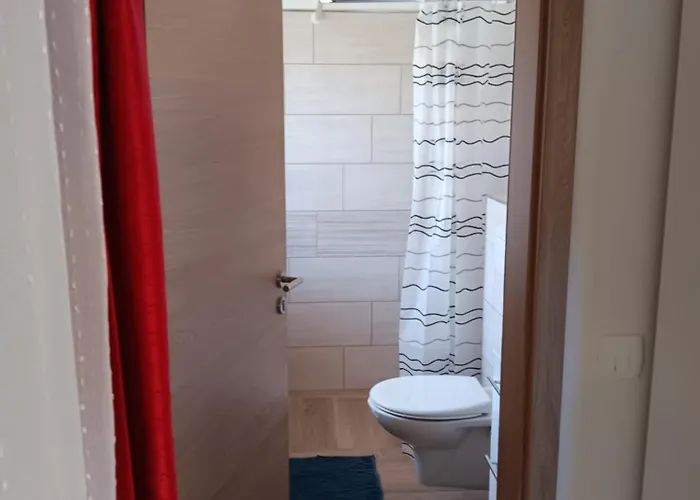 Turisticna Kmetija Pr Couette-café Trebce